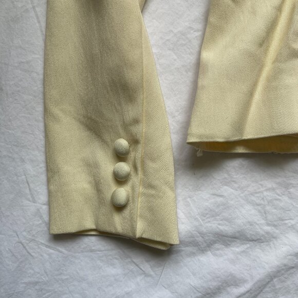 Vintage Tina Hagen Cheongsam Style embroidered jacket, cream, size L - Picture 4 of 9